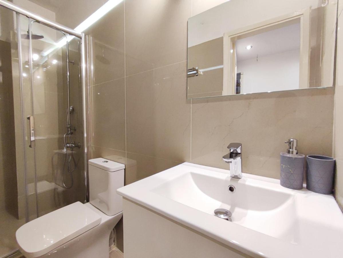 Avli Apartment أثينا المظهر الخارجي الصورة